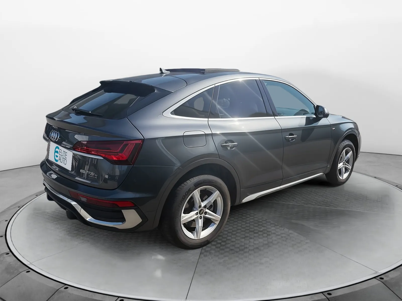 Acheter une audi Q5 Sportback 55 TFSIe 367 S tronic 7 Quattro d’occasion avec 44885km disponible immédiatement - photo 5