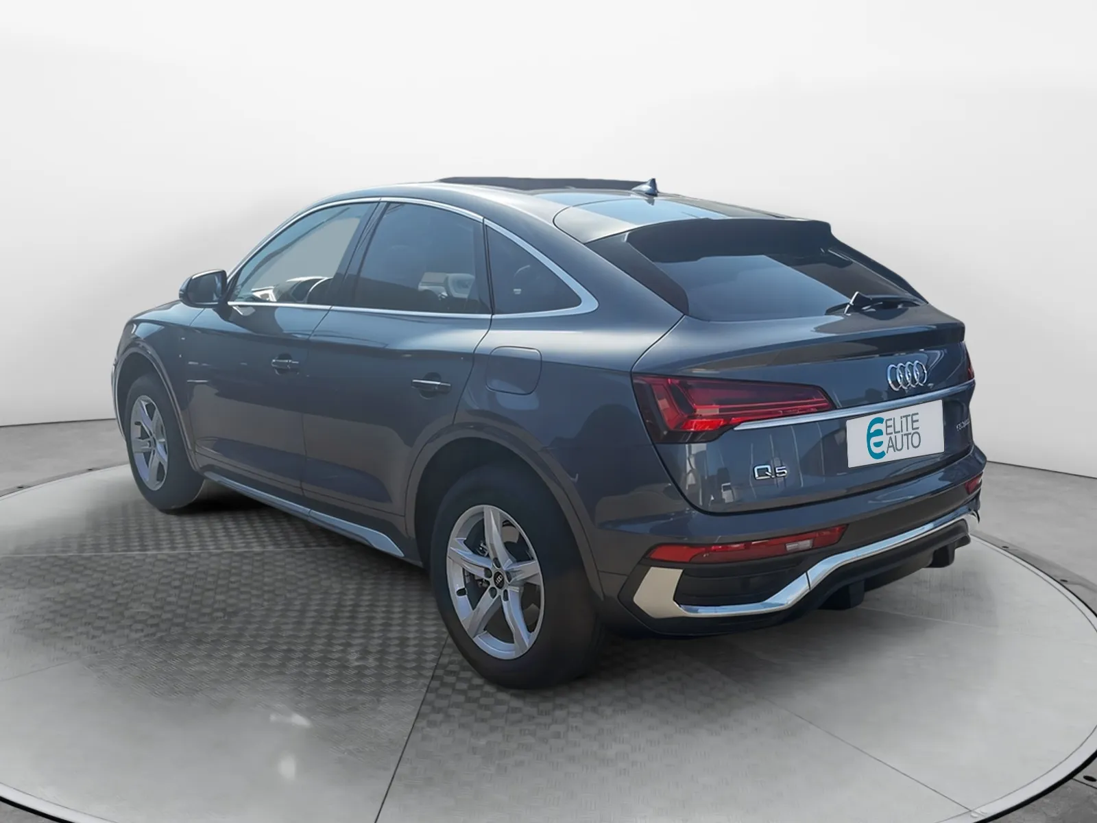 Acheter une audi Q5 Sportback 55 TFSIe 367 S tronic 7 Quattro d’occasion avec 44885km disponible immédiatement - photo 3