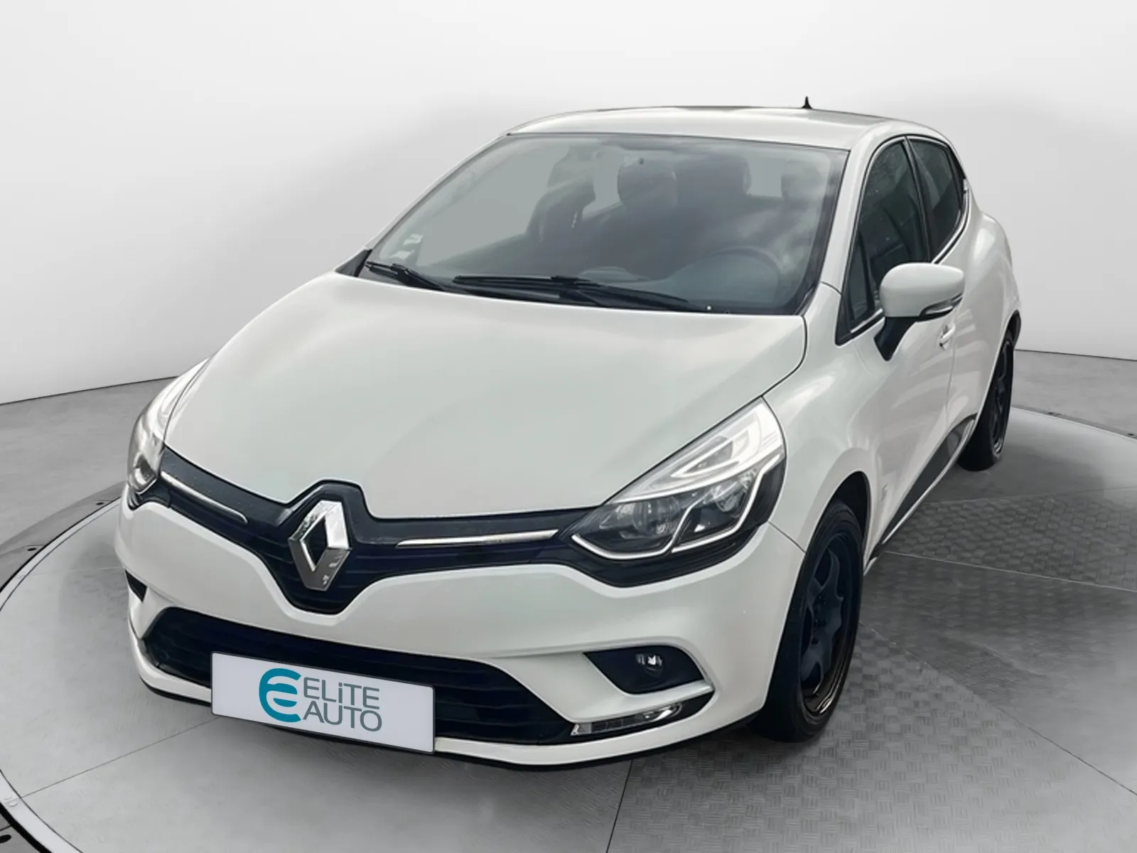 Acheter une renault Clio dCi 75 E6C d’occasion avec 78979km disponible immédiatement - photo 1