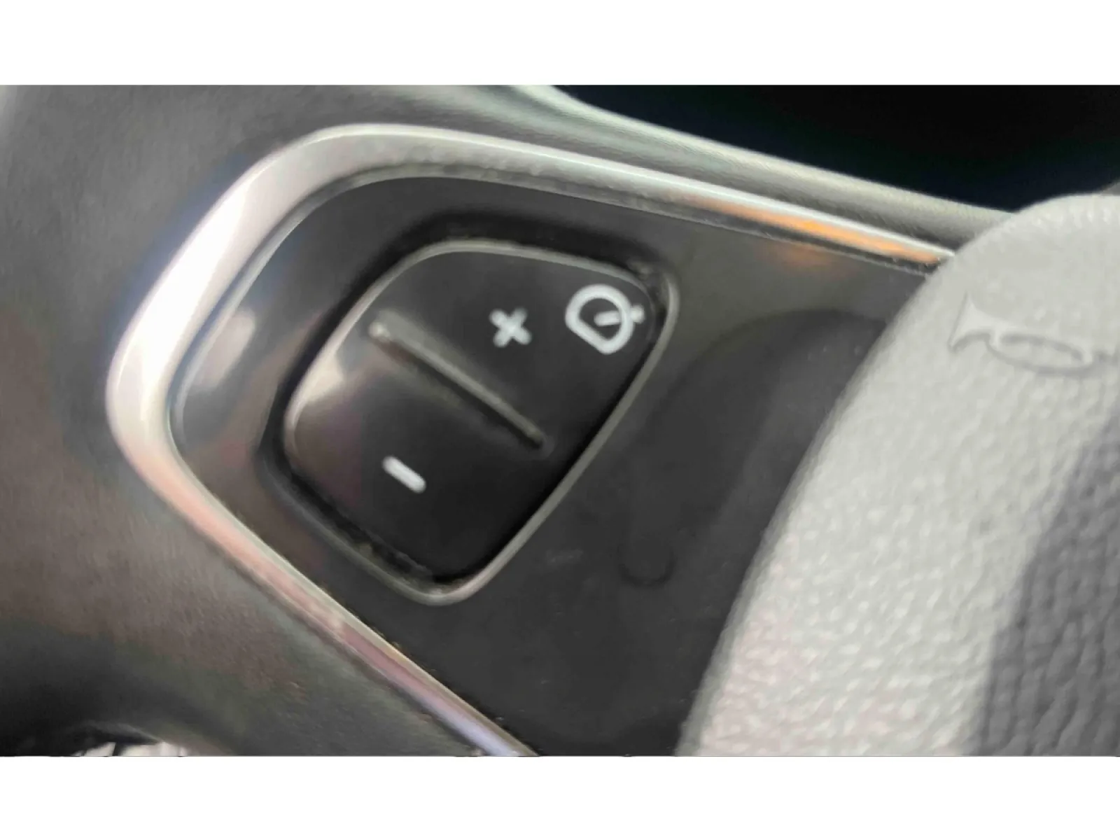Acheter une renault Clio dCi 75 E6C d’occasion avec 78979km disponible immédiatement - photo 20