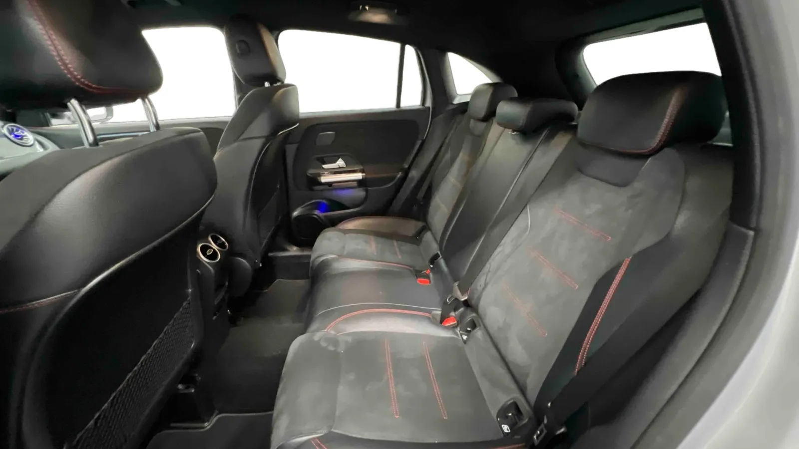 Acheter une mercedes GLA 250 e 8G-DCT d’occasion avec 29446km disponible immédiatement - photo 12