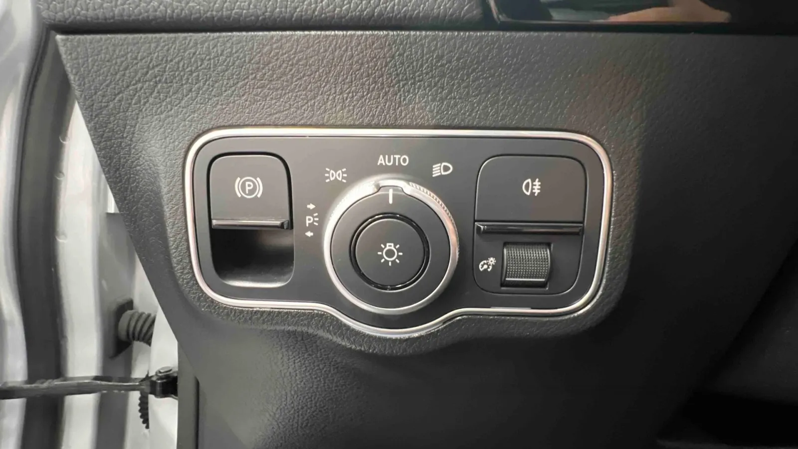 Acheter une mercedes GLA 250 e 8G-DCT d’occasion avec 29446km disponible immédiatement - photo 18