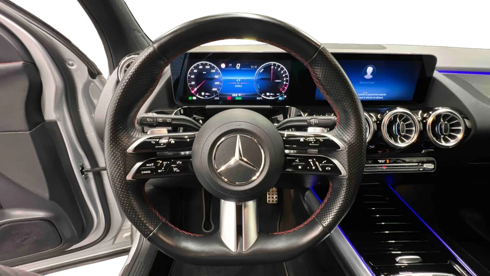 Acheter une mercedes GLA 250 e 8G-DCT d’occasion avec 29446km disponible immédiatement - photo 10