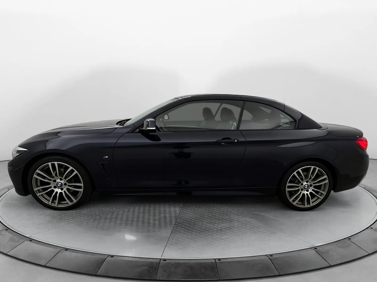 Acheter une bmw Cab 420i 184 ch BVA8 d’occasion avec 77319km disponible immédiatement - photo 2