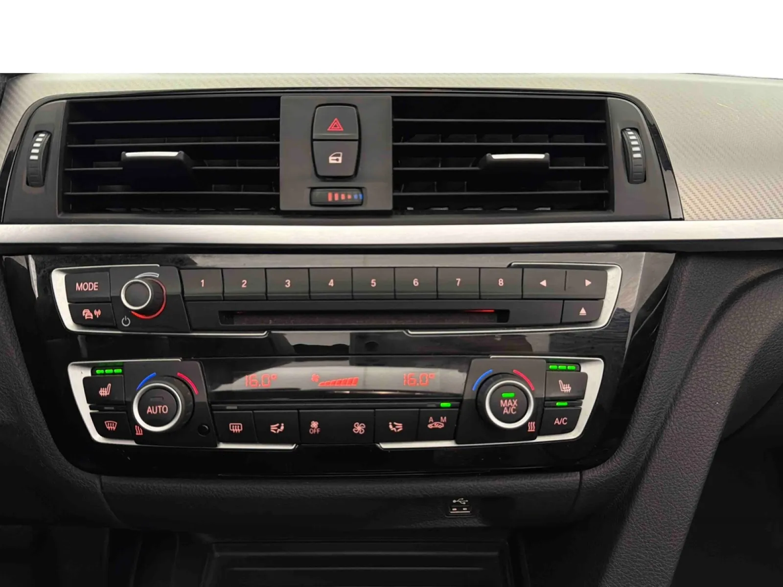 Acheter une bmw Cab 420i 184 ch BVA8 d’occasion avec 77319km disponible immédiatement - photo 26