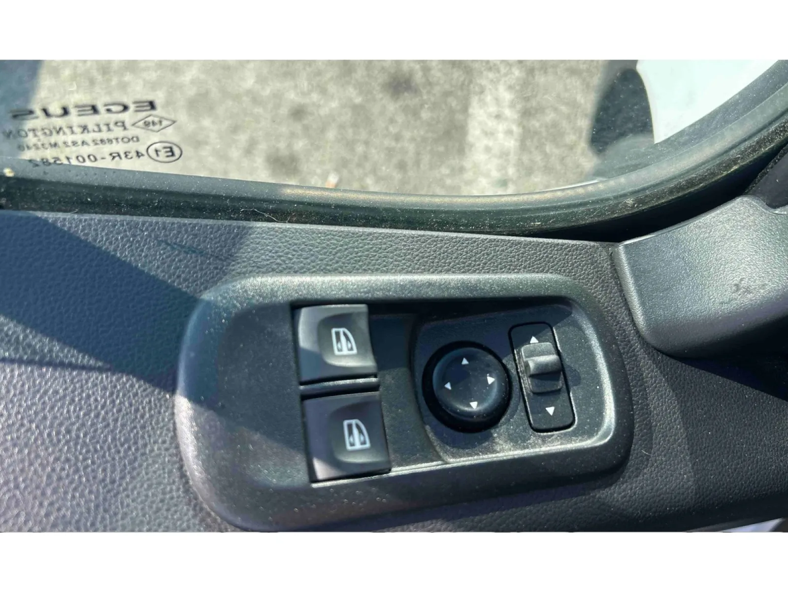 Acheter une renault MASTER FGN TRAC F3500 L3H3 BLUE DCI 135 d’occasion avec 25500km disponible immédiatement - photo 18