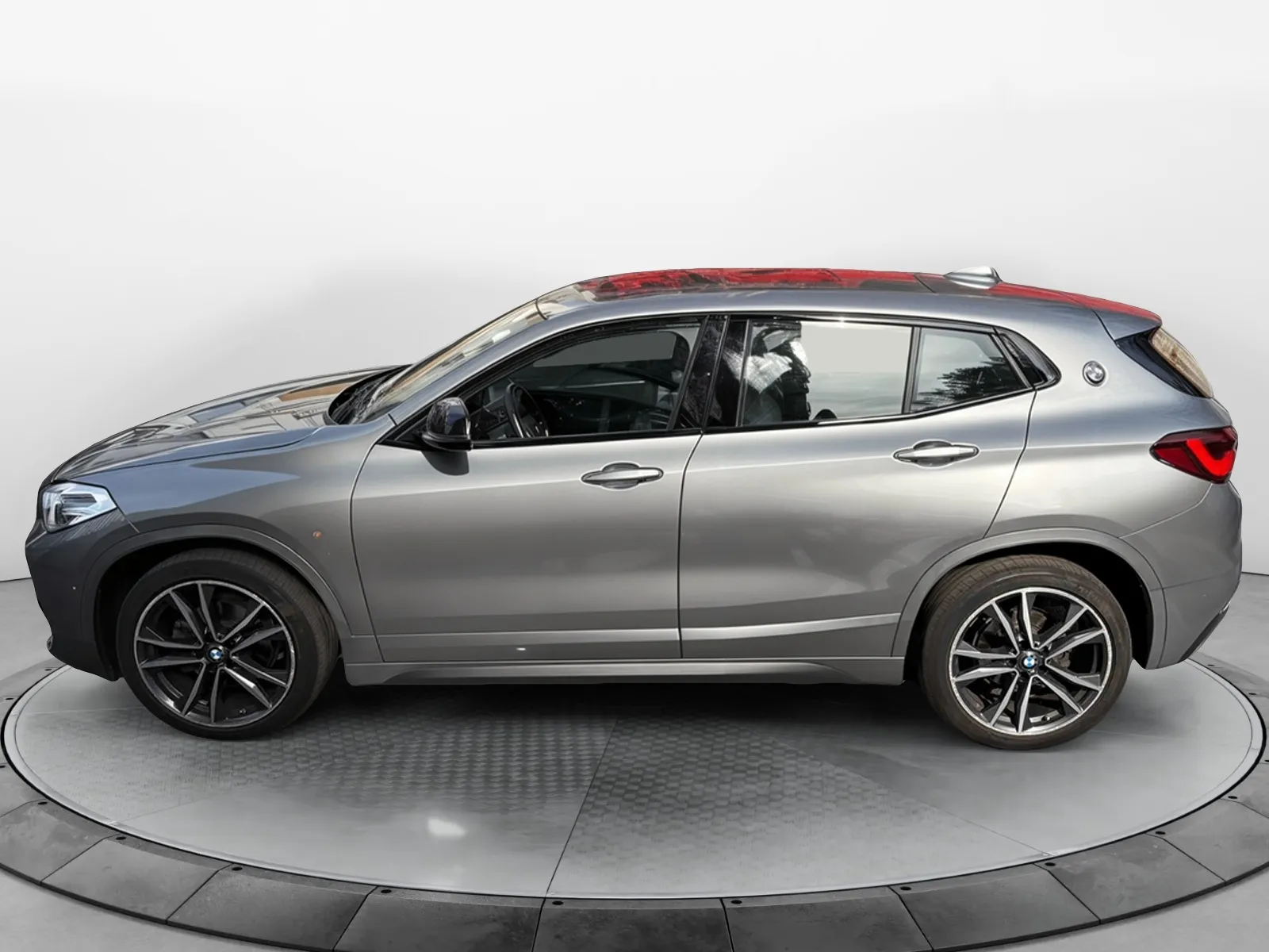 Acheter une bmw X2 sDrive 18i 136 ch DKG7 d’occasion avec 48900km disponible immédiatement - photo 2