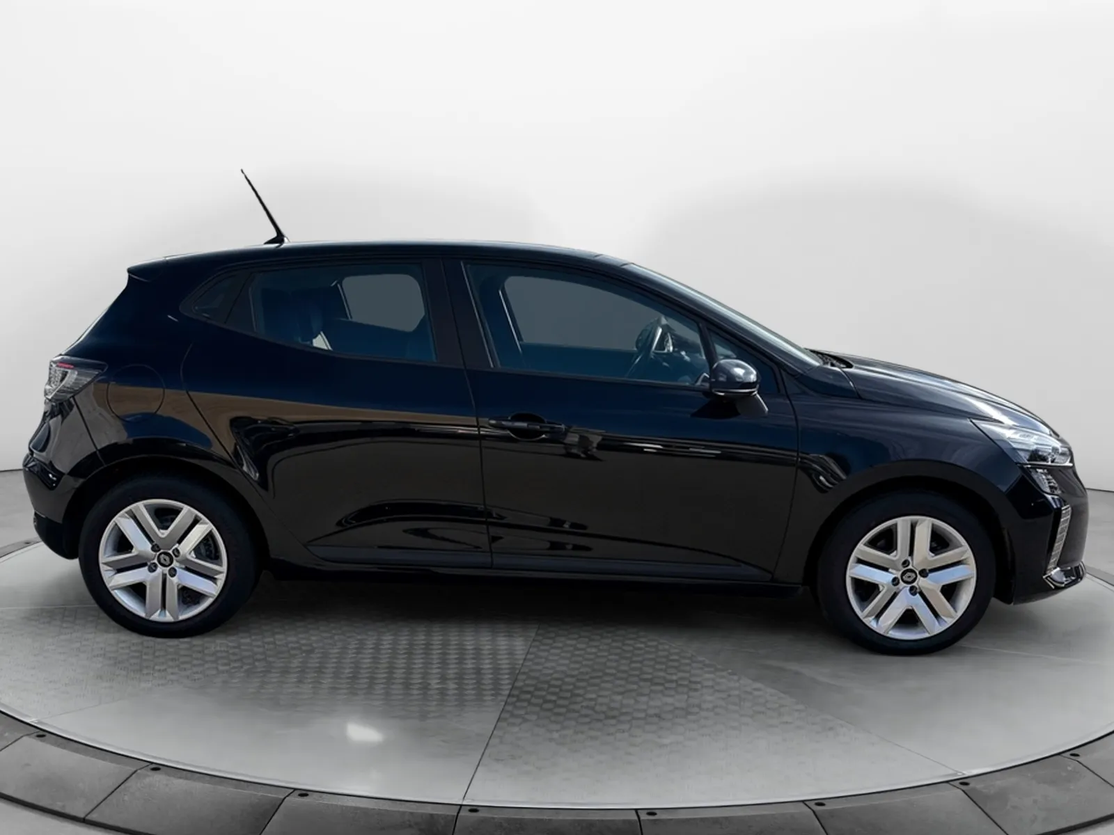 Acheter une renault Clio Blue dCi 100 ch GSR2 d’occasion avec 44961km disponible immédiatement - photo 6