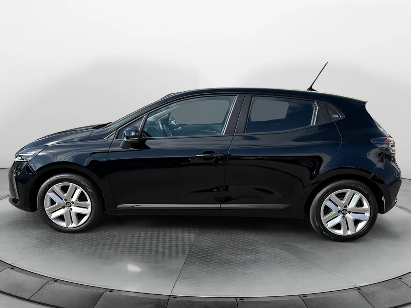 Acheter une renault Clio Blue dCi 100 ch GSR2 d’occasion avec 44961km disponible immédiatement - photo 2