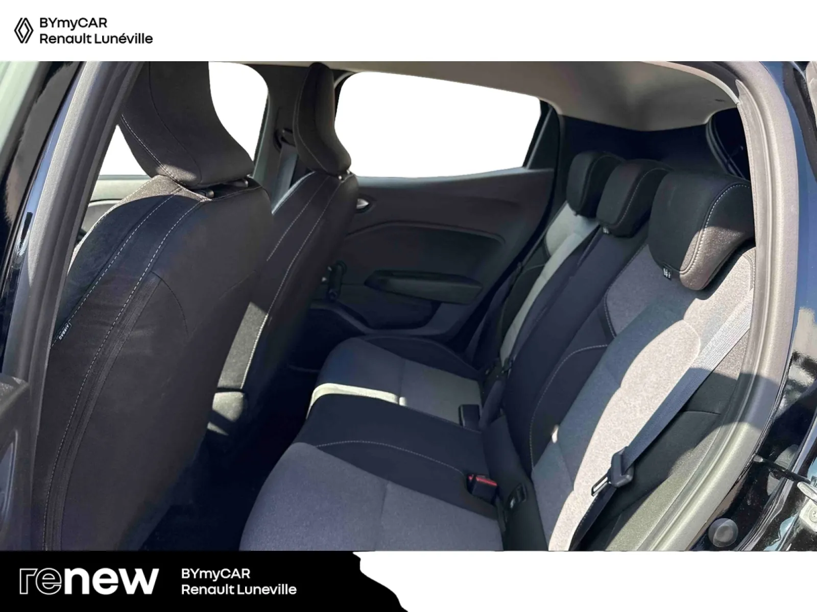Acheter une renault Clio Blue dCi 100 ch GSR2 d’occasion avec 44961km disponible immédiatement - photo 12