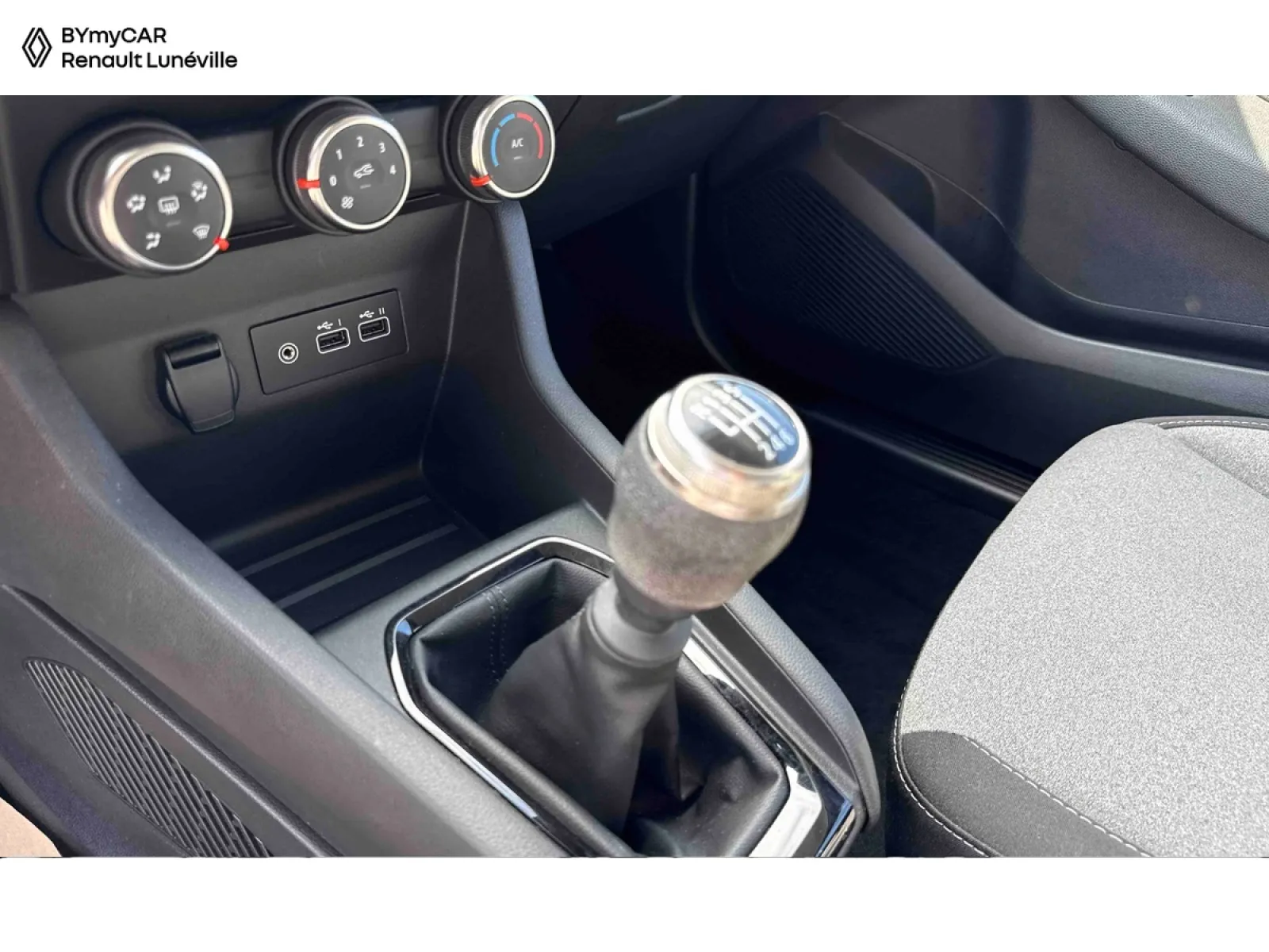 Acheter une renault Clio Blue dCi 100 ch GSR2 d’occasion avec 44961km disponible immédiatement - photo 22