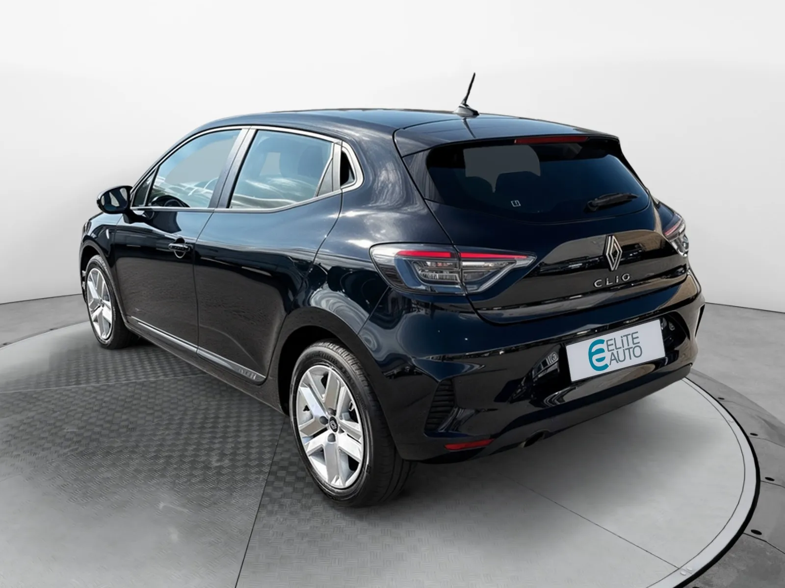 Acheter une renault Clio Blue dCi 100 ch GSR2 d’occasion avec 44961km disponible immédiatement - photo 3