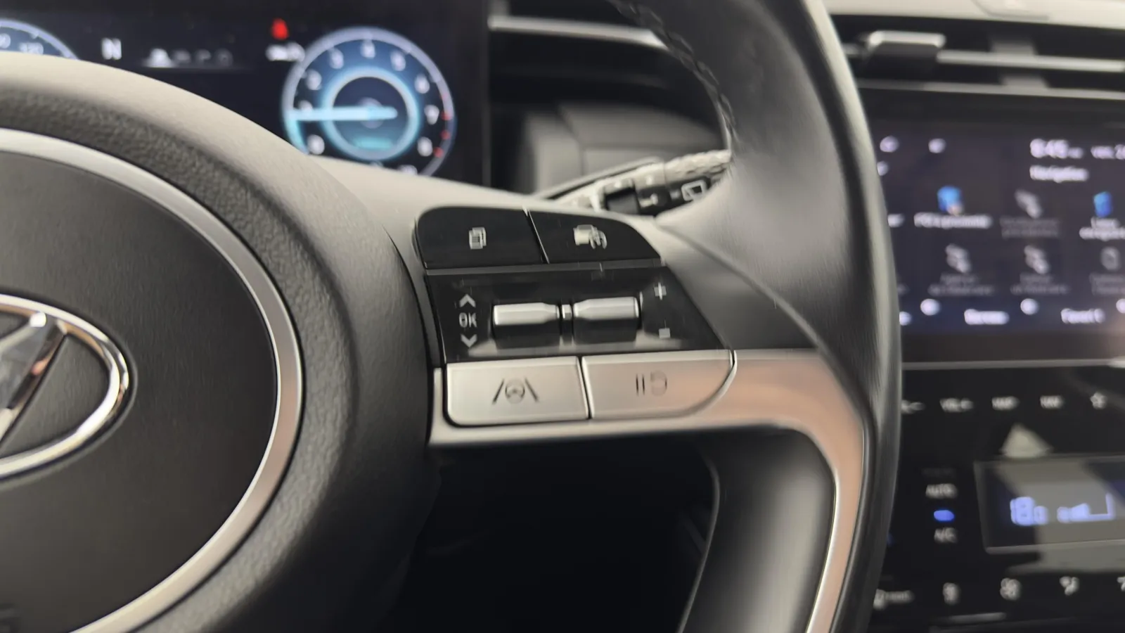 Acheter une hyundai Tucson 1.6 T-GDI 150 Hybrid 48V iBVM d’occasion avec 79149km disponible immédiatement - photo 17