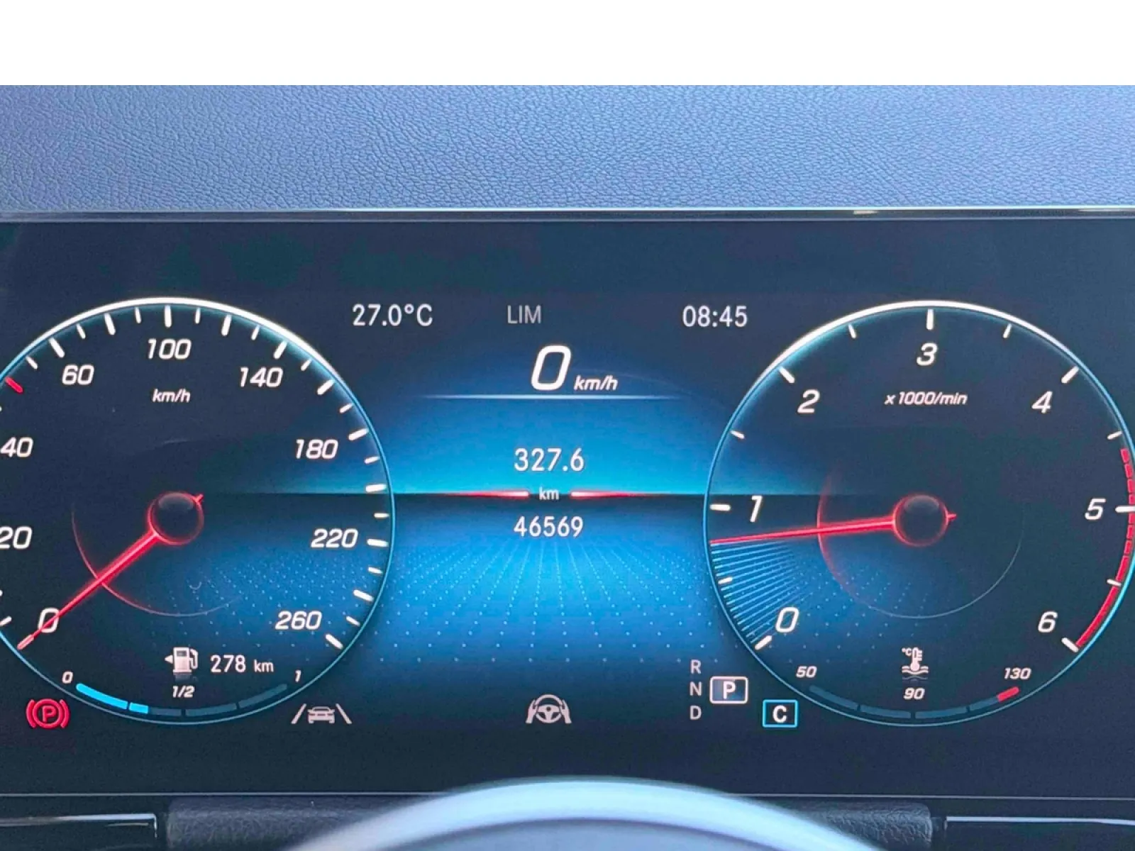 Acheter une mercedes GLA 220 d 8G-DCT 4Matic d’occasion avec 46567km disponible immédiatement - photo 15