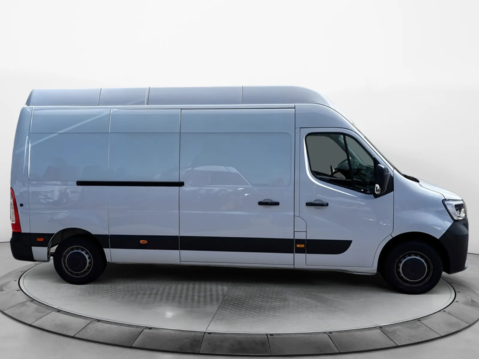 Acheter une renault MASTER FGN TRAC F3500 L3H3 BLUE DCI 135 d’occasion avec 30493km disponible immédiatement - photo 6
