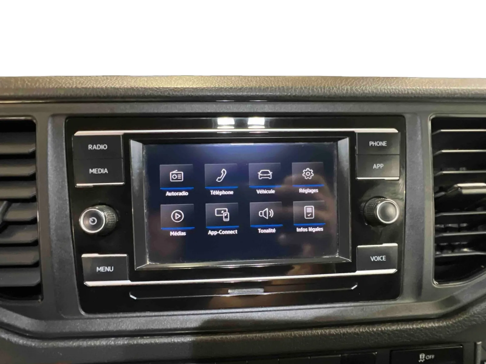 Acheter une volkswagen CRAFTER VAN 30 L3H3 2.0 TDI 140 CH d’occasion avec 80657km disponible immédiatement - photo 16