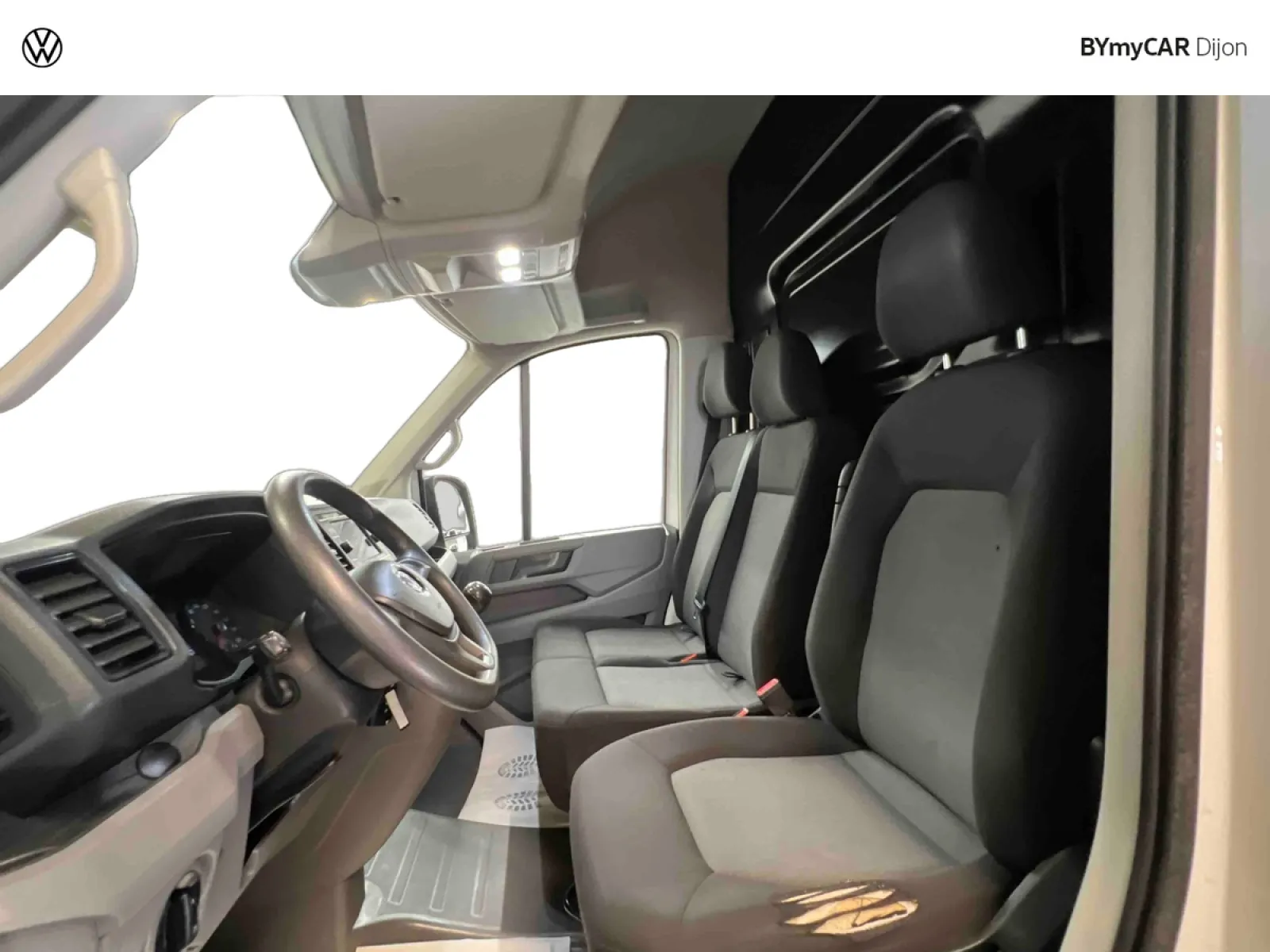 Acheter une volkswagen CRAFTER VAN 30 L3H3 2.0 TDI 140 CH d’occasion avec 80657km disponible immédiatement - photo 11