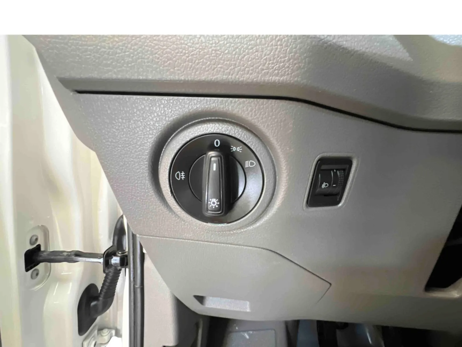 Acheter une volkswagen CRAFTER VAN 30 L3H3 2.0 TDI 140 CH d’occasion avec 80657km disponible immédiatement - photo 18