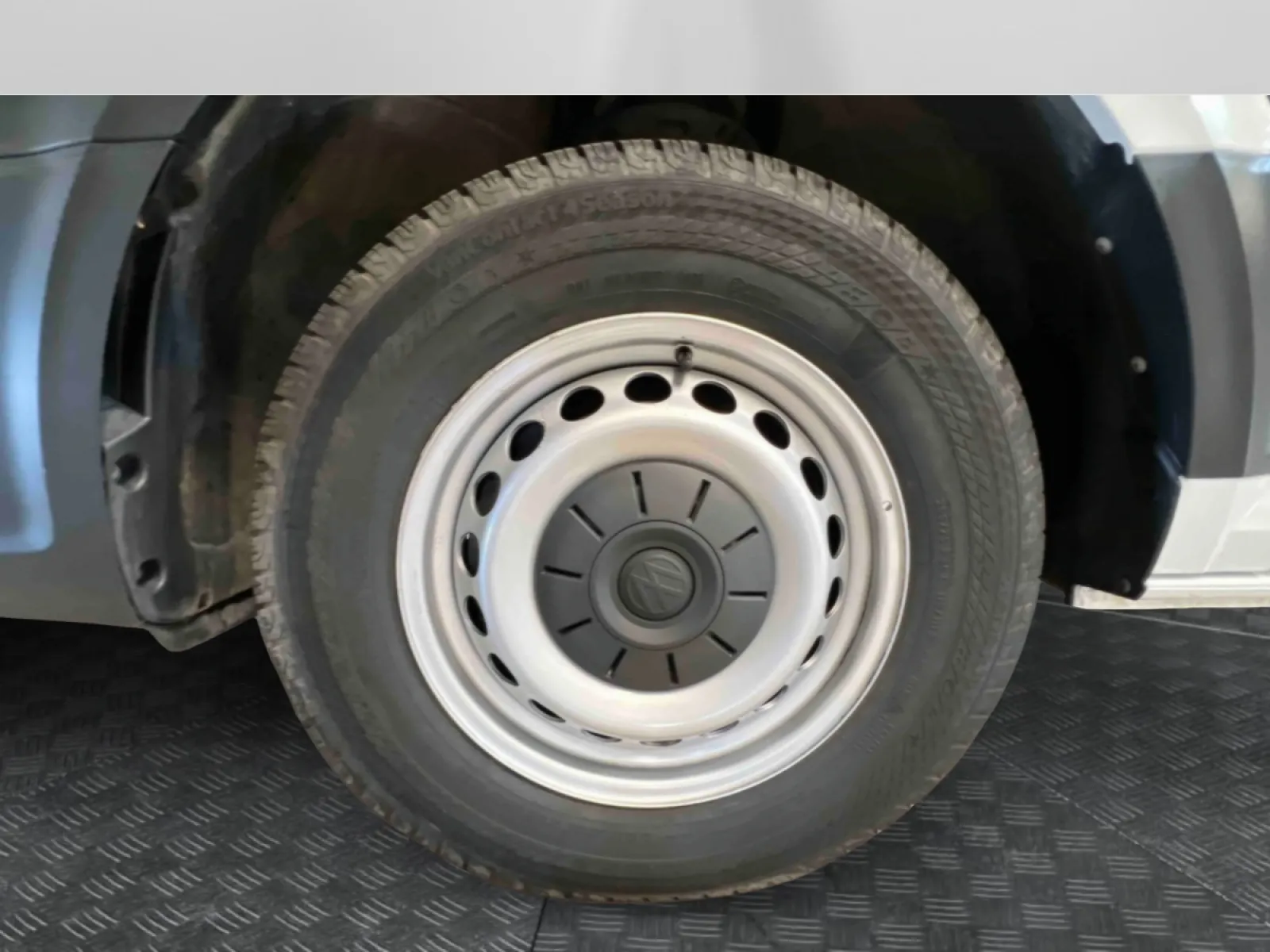 Acheter une volkswagen CRAFTER VAN 30 L3H3 2.0 TDI 140 CH d’occasion avec 80657km disponible immédiatement - photo 14