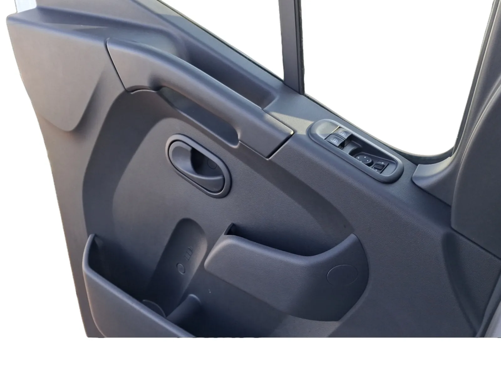 Acheter une renault MASTER FGN TRAC F3500 L3H3 BLUE DCI 135 d’occasion avec 20860km disponible immédiatement - photo 19