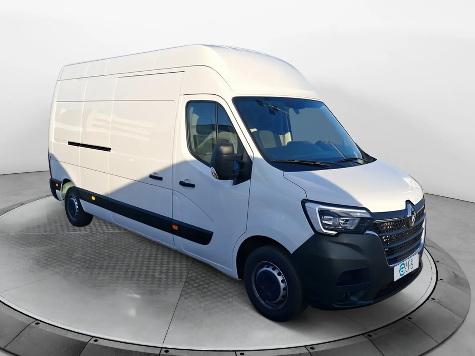 Acheter une renault MASTER FGN TRAC F3500 L3H3 BLUE DCI 135 d’occasion avec 20860km disponible immédiatement - photo 7