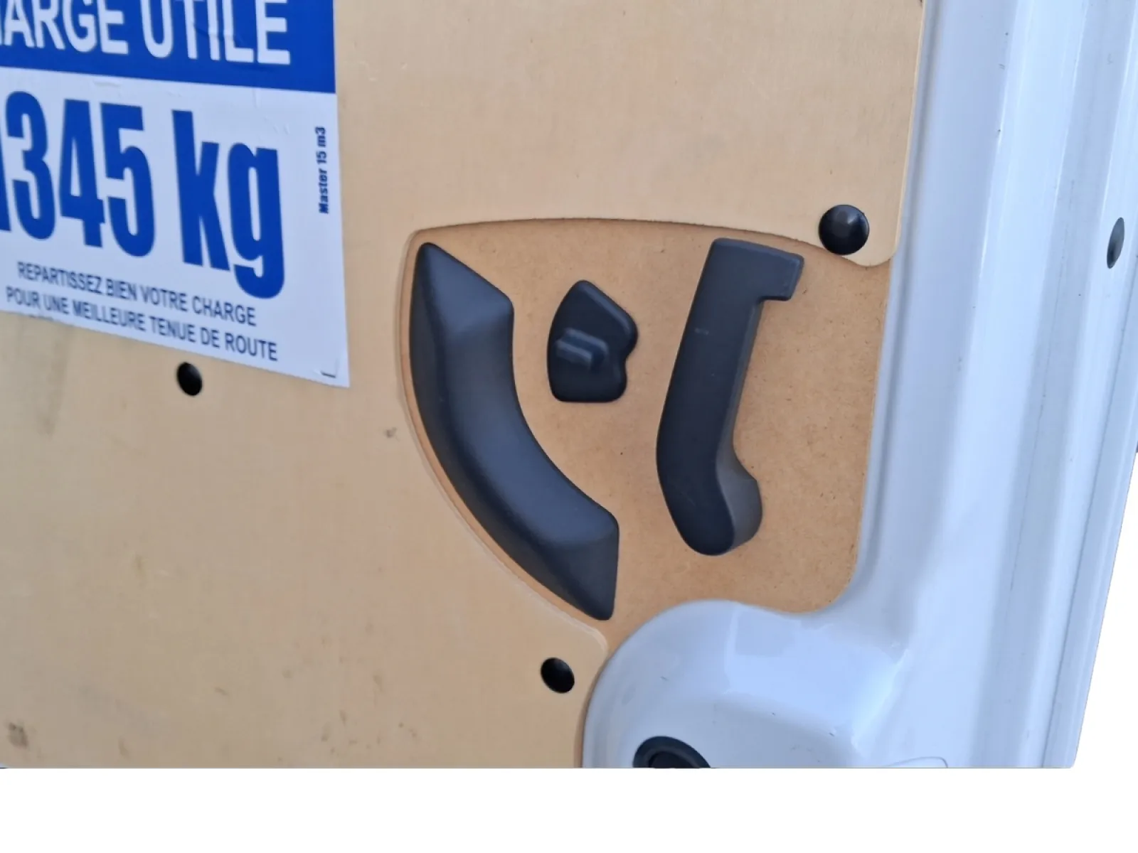 Acheter une renault MASTER FGN TRAC F3500 L3H3 BLUE DCI 135 d’occasion avec 20860km disponible immédiatement - photo 15