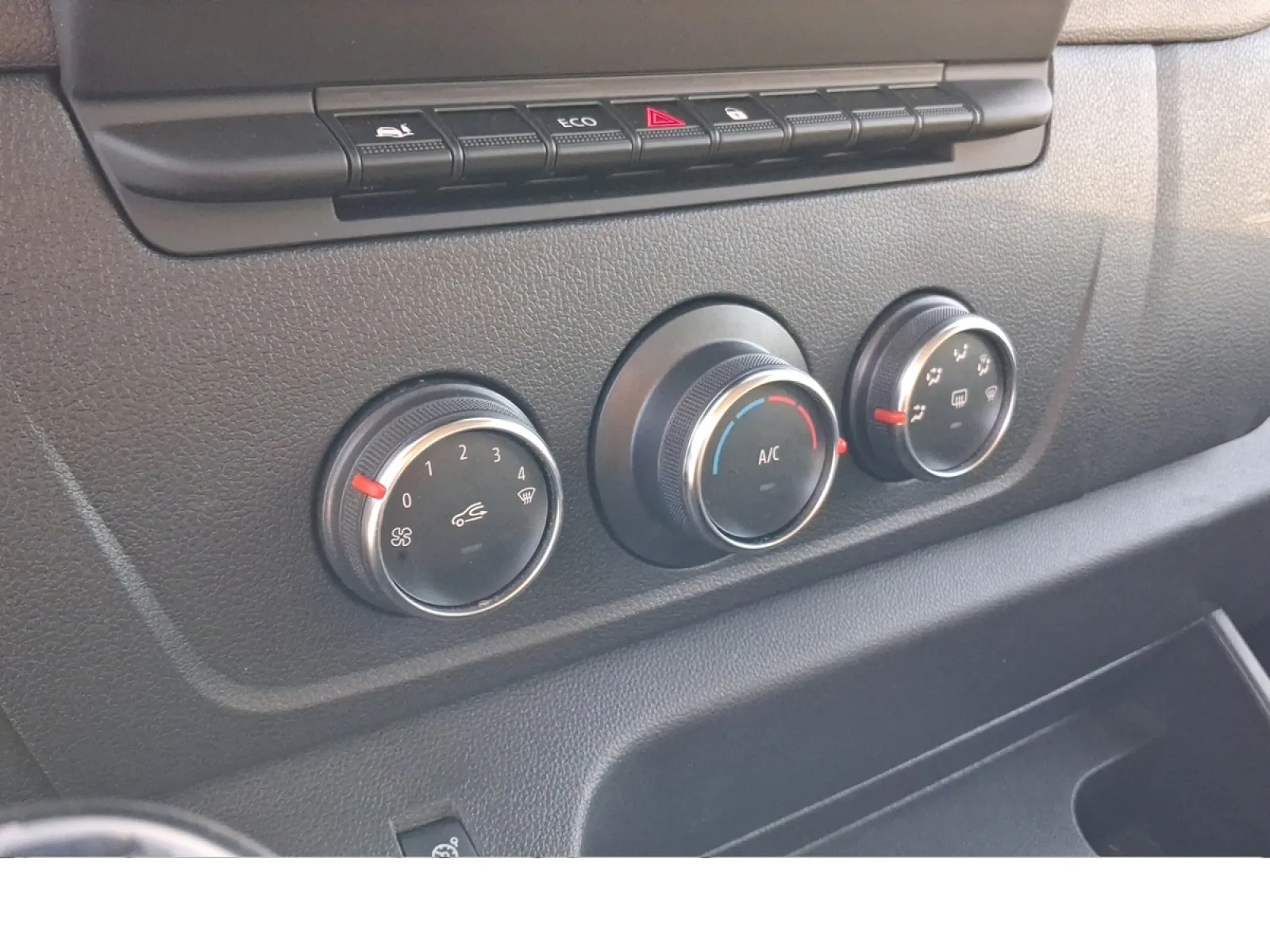 Acheter une renault MASTER FGN TRAC F3500 L3H3 BLUE DCI 135 d’occasion avec 20860km disponible immédiatement - photo 21