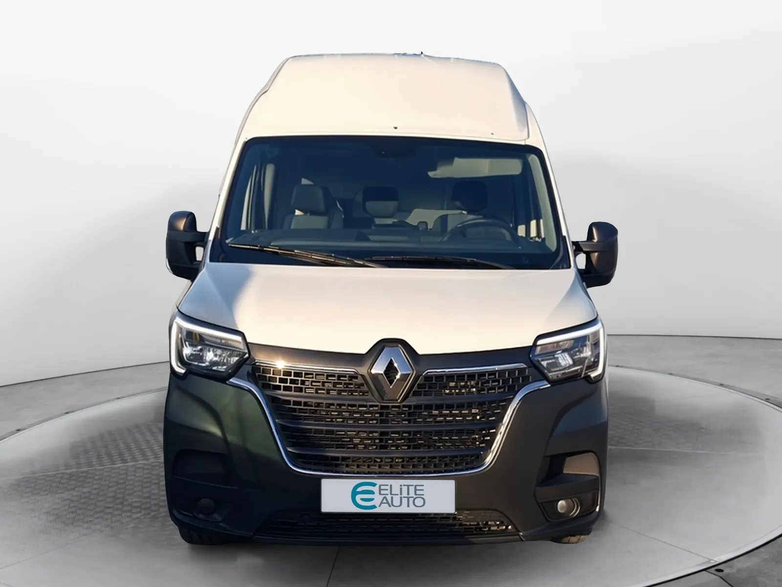Acheter une renault MASTER FGN TRAC F3500 L3H3 BLUE DCI 135 d’occasion avec 20860km disponible immédiatement - photo 8