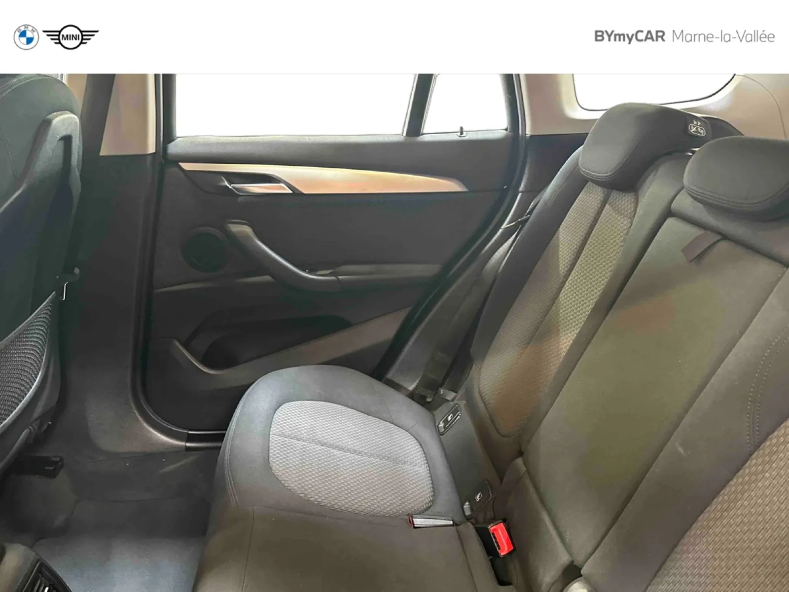 Acheter une bmw X1 sDrive 18d 150 ch BVA8 d’occasion avec 80292km disponible immédiatement - photo 30