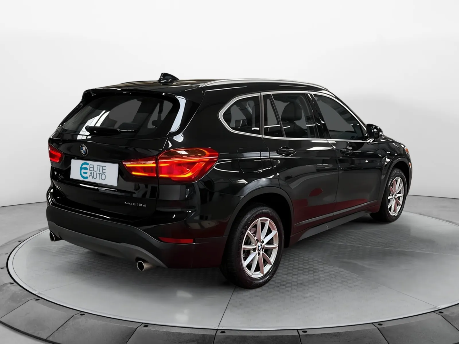Acheter une bmw X1 sDrive 18d 150 ch BVA8 d’occasion avec 80292km disponible immédiatement - photo 5