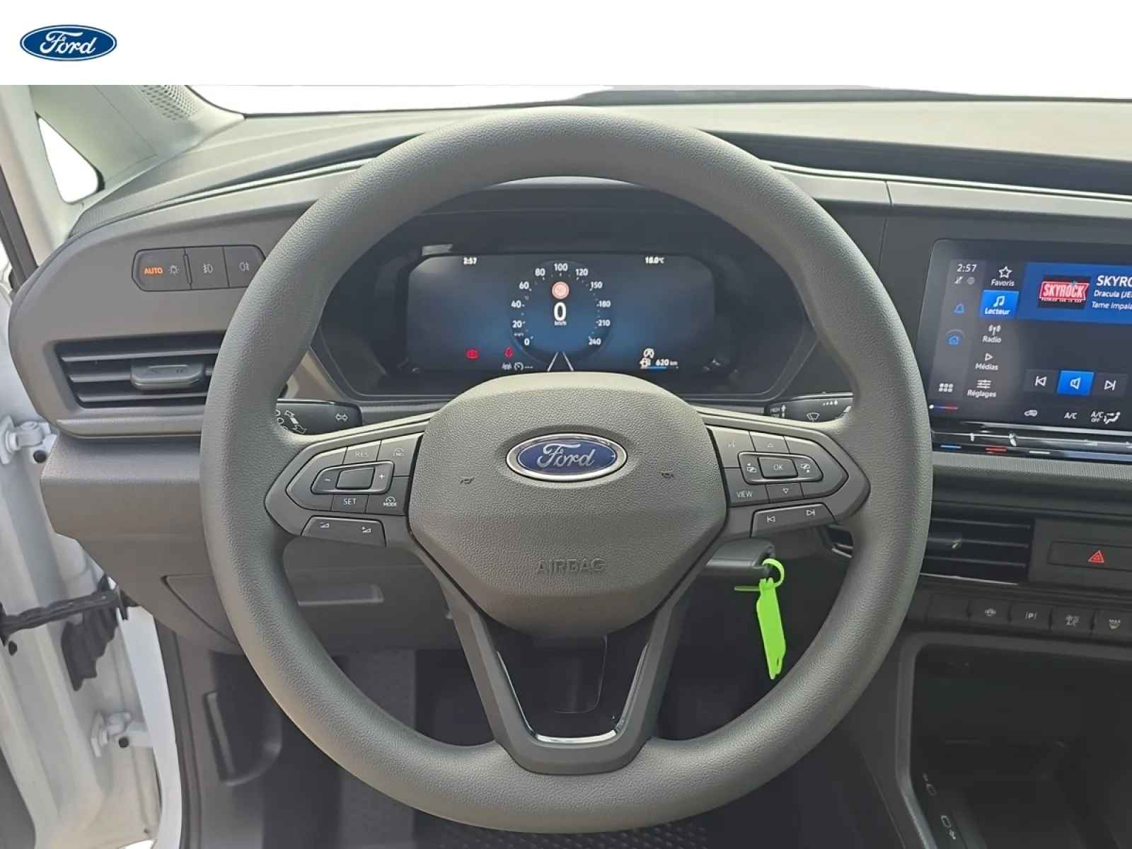 Acheter une ford TRANSIT CONNECT FGN 2.0 ECOBLUE 102CH L2 BVM6 d’occasion avec 3003km disponible immédiatement - photo 10