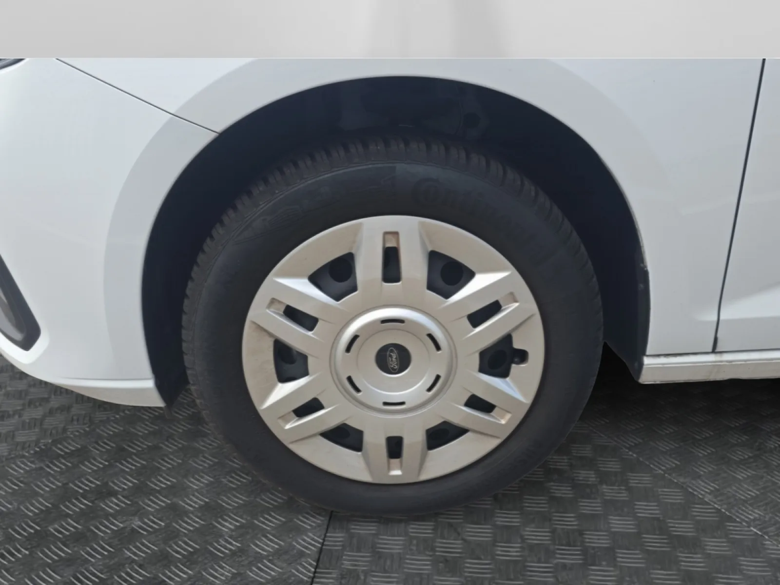 Acheter une ford TRANSIT CONNECT FGN 2.0 ECOBLUE 102CH L2 BVM6 d’occasion avec 3003km disponible immédiatement - photo 13
