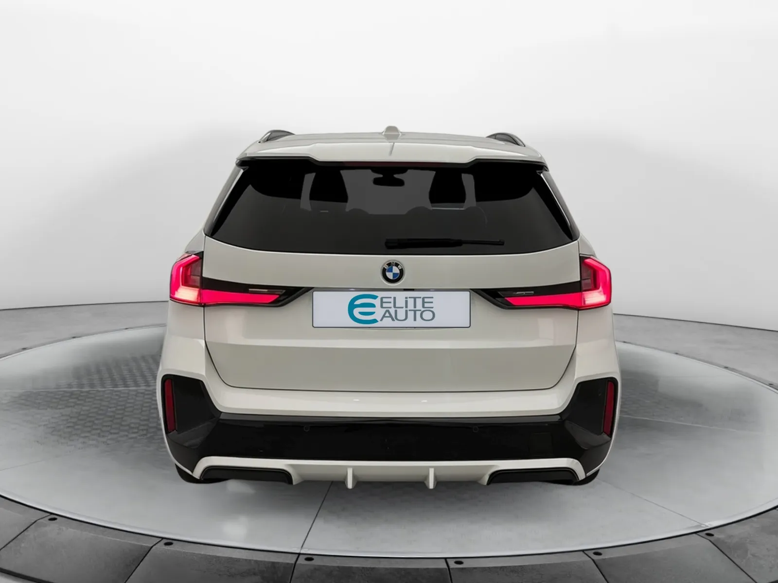 BMW X1 U11 M Sport - photo 4