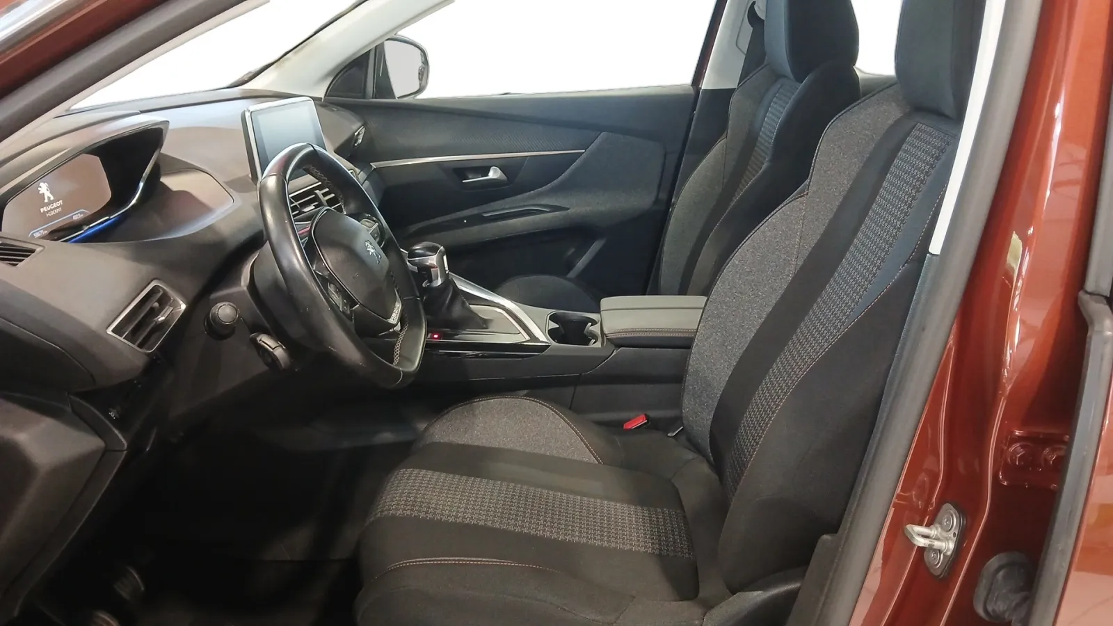 Acheter une peugeot 3008 BlueHDi 130ch S&S BVM6 d’occasion avec 58664km disponible immédiatement - photo 11