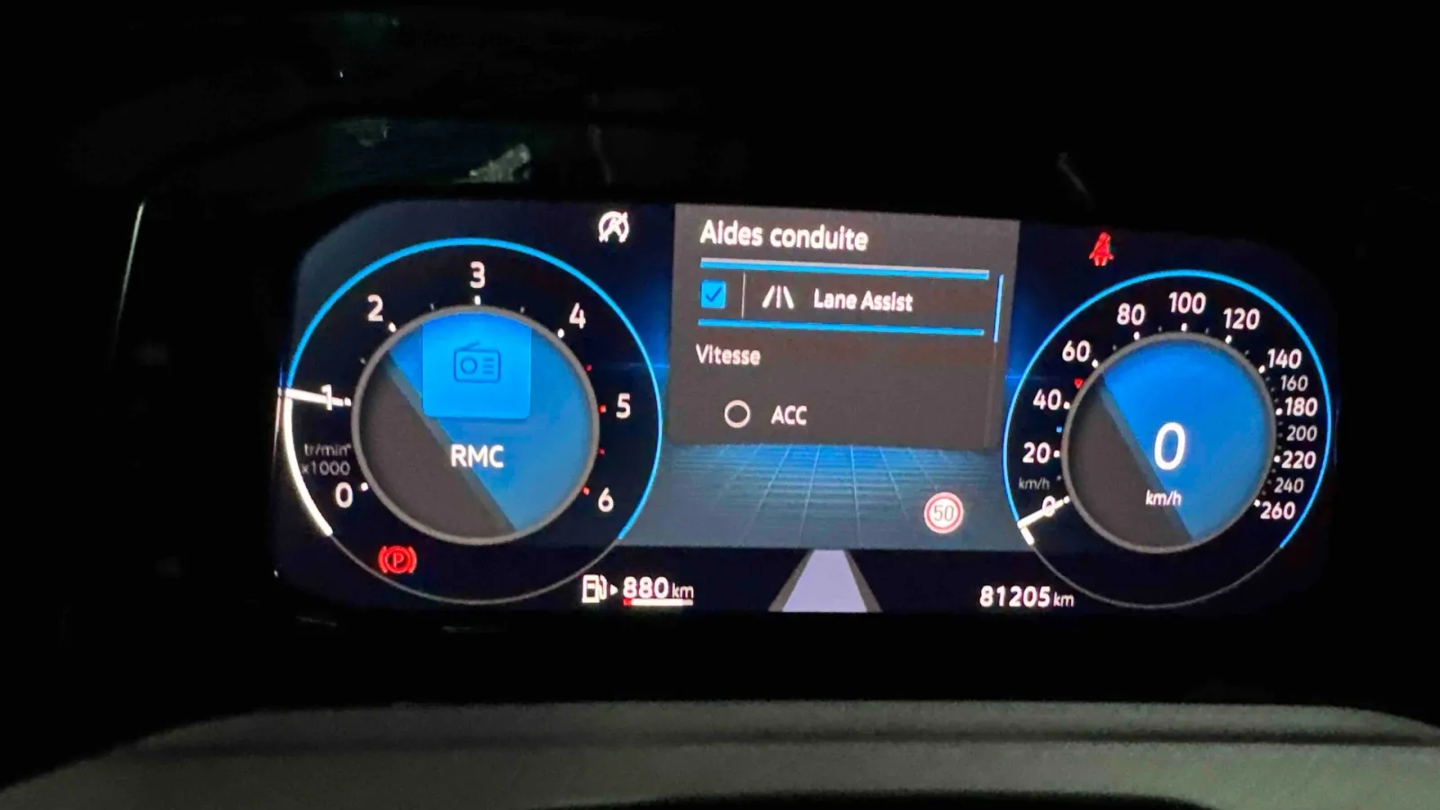 Acheter une volkswagen Golf SW 2.0 TDI SCR 116 BVM6 d’occasion avec 81400km disponible immédiatement - photo 24