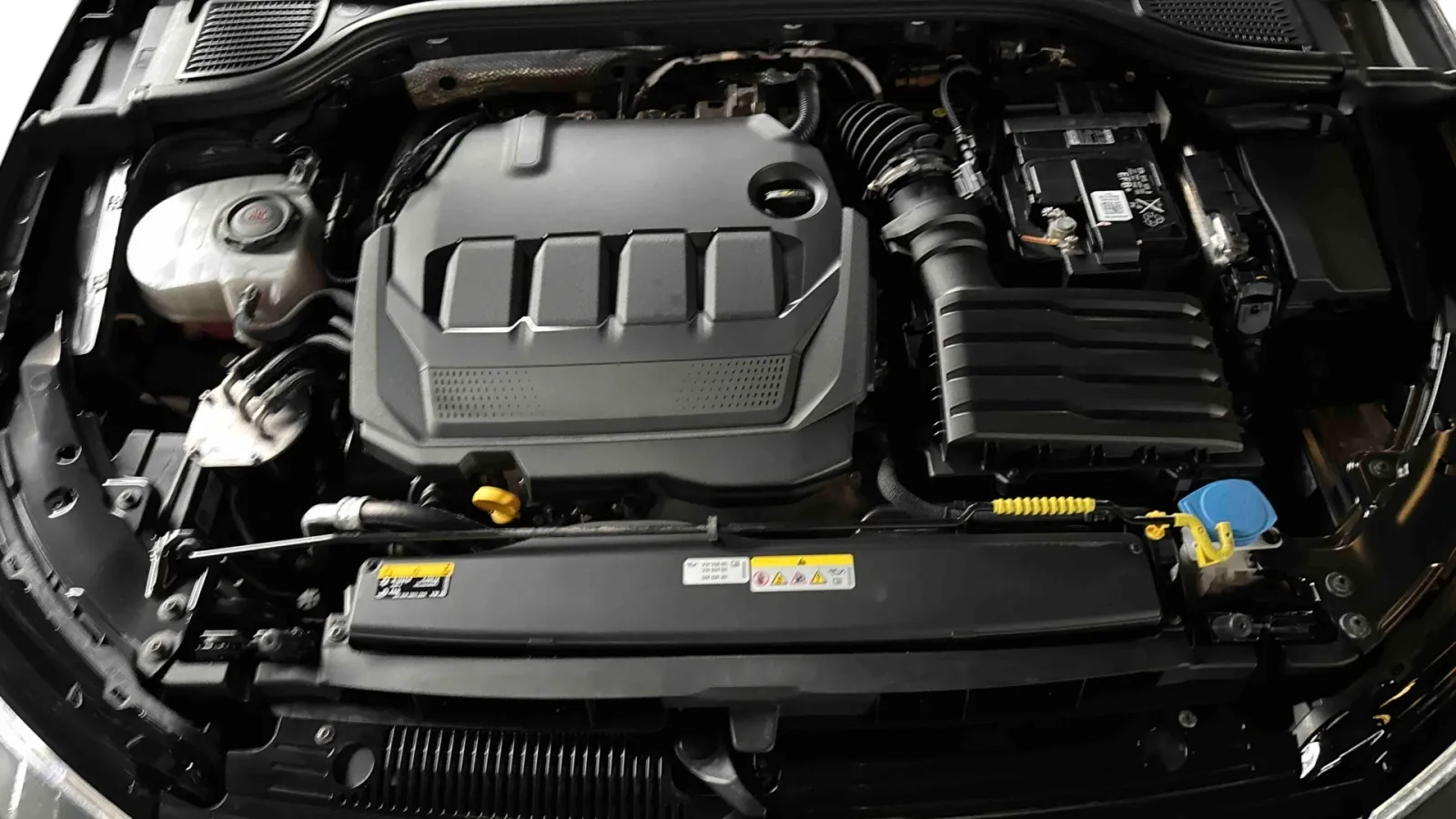 Acheter une volkswagen Golf SW 2.0 TDI SCR 116 BVM6 d’occasion avec 81400km disponible immédiatement - photo 15