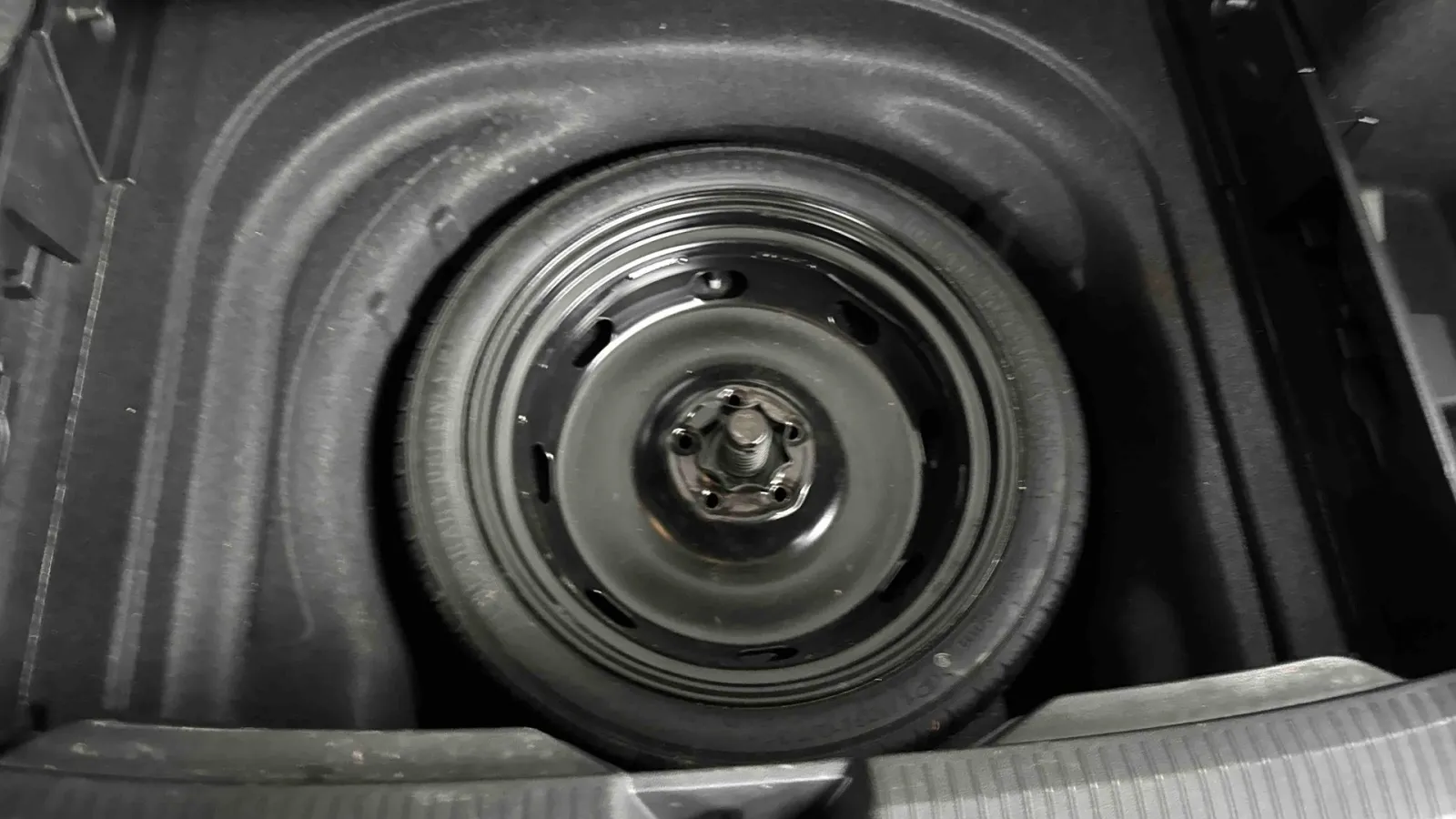 Acheter une volkswagen Golf SW 2.0 TDI SCR 116 BVM6 d’occasion avec 81400km disponible immédiatement - photo 17