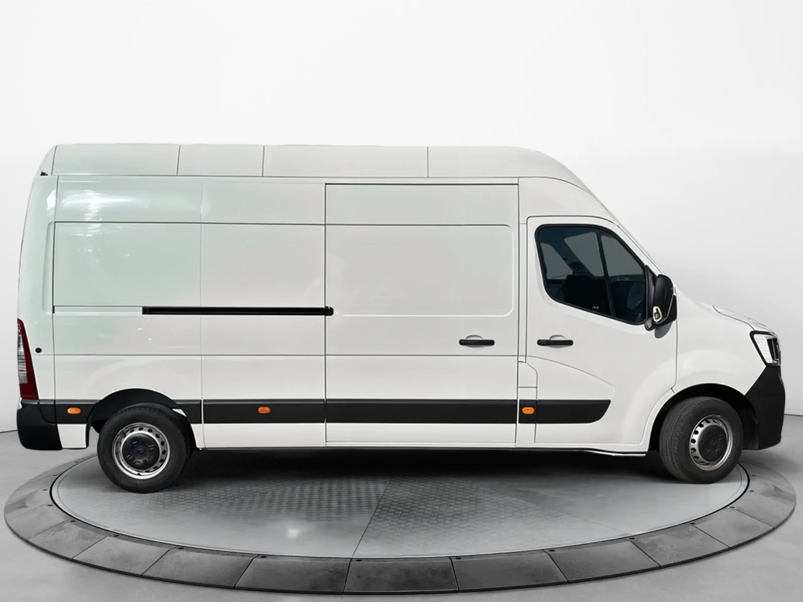 Acheter une renault MASTER FGN TRAC F3500 L3H3 BLUE DCI 135 d’occasion avec 31500km disponible immédiatement - photo 6