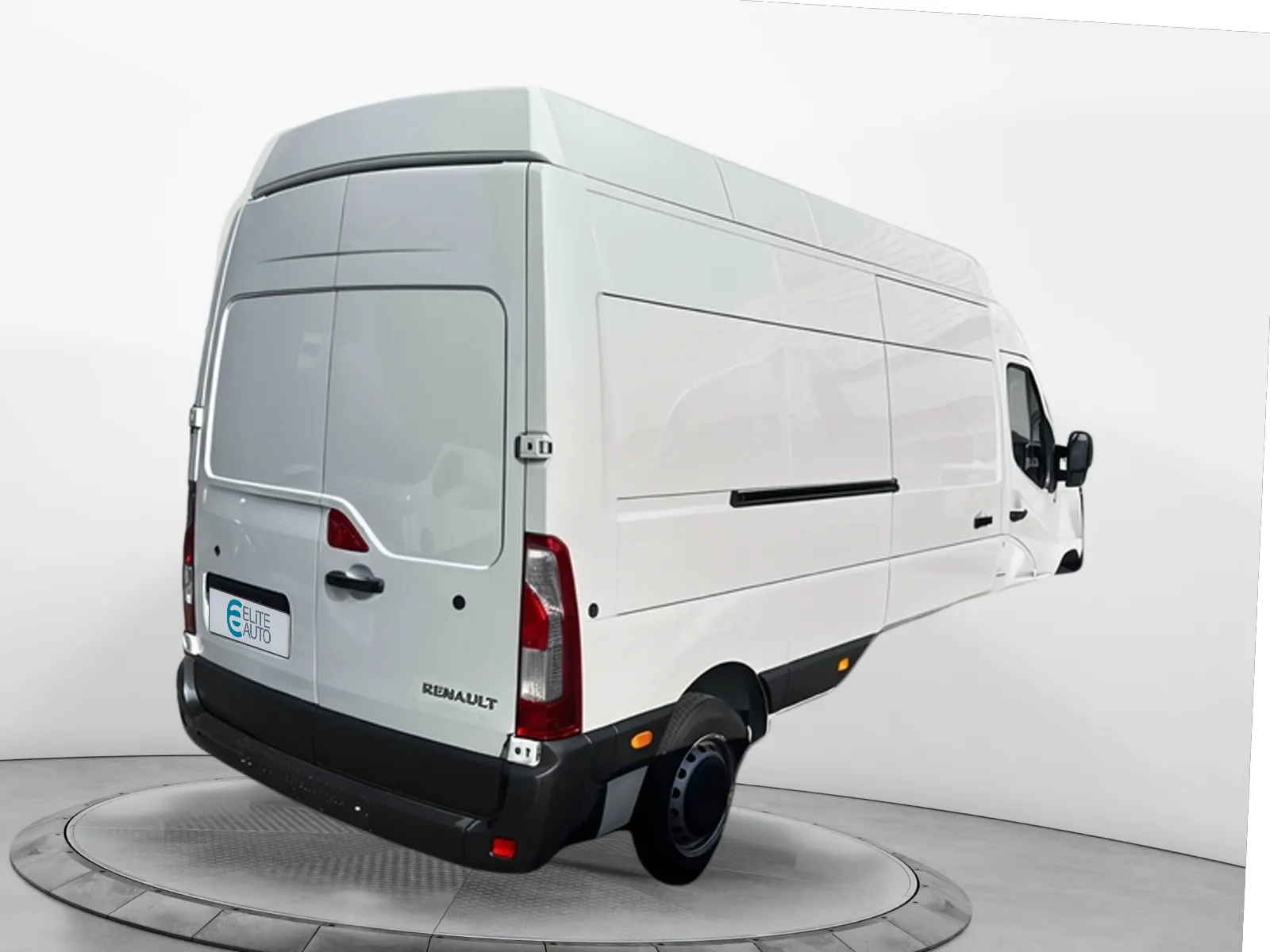 Acheter une renault MASTER FGN TRAC F3500 L3H3 BLUE DCI 135 d’occasion avec 31500km disponible immédiatement - photo 5