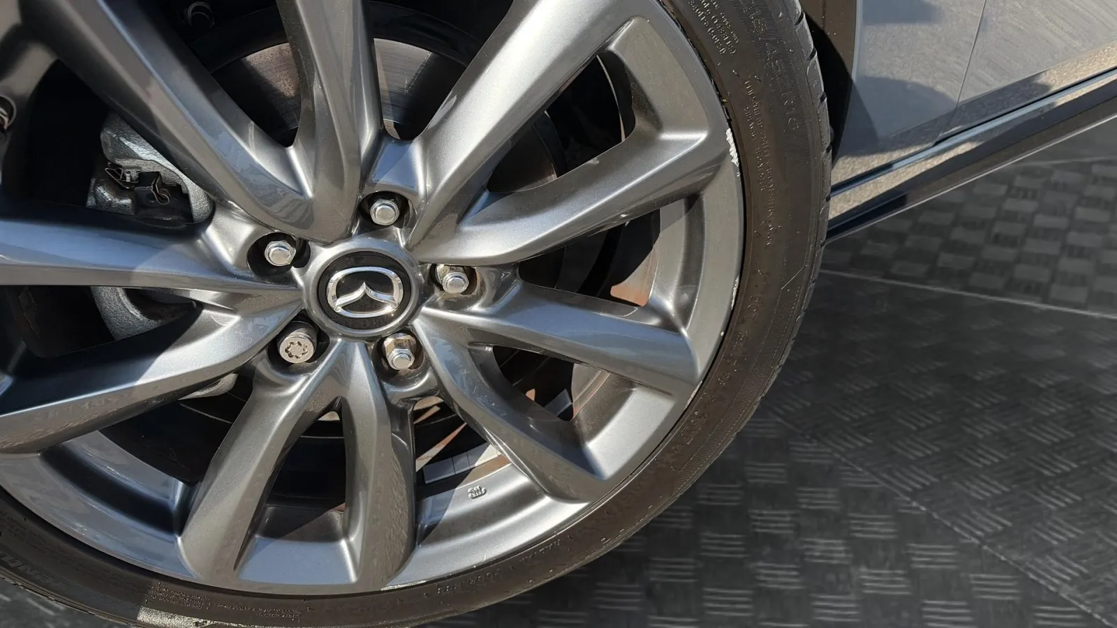 Acheter une mazda Mazda3 5 portes 2.0L SKYACTIV-G M Hybrid 122 ch BVA6 d’occasion avec 39259km disponible immédiatement - photo 37