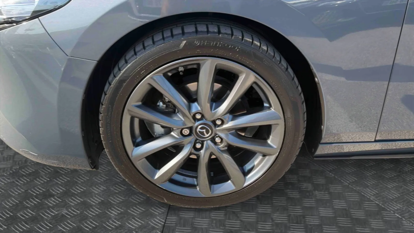 Acheter une mazda Mazda3 5 portes 2.0L SKYACTIV-G M Hybrid 122 ch BVA6 d’occasion avec 39259km disponible immédiatement - photo 14