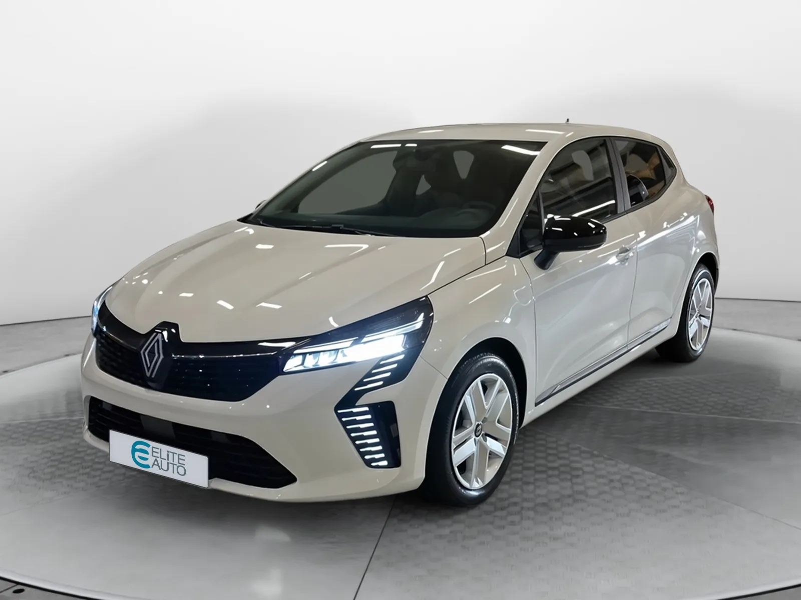 Acheter une renault Clio TCe 90 ch GSR2 d’occasion avec 10km disponible immédiatement - photo 1