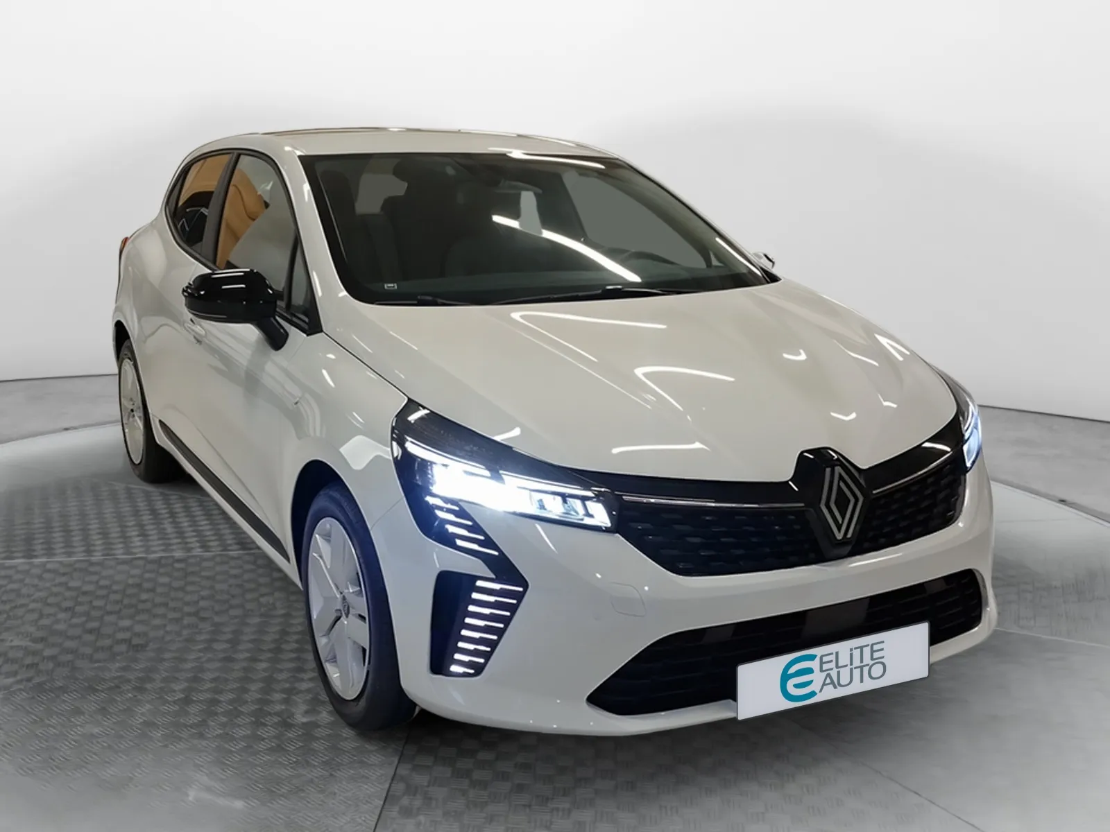 Acheter une renault Clio TCe 90 ch GSR2 d’occasion avec 10km disponible immédiatement - photo 7