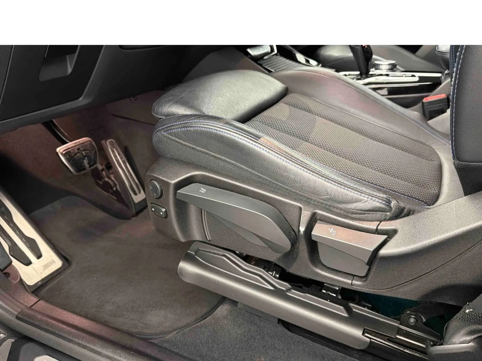 Acheter une bmw X3 xDrive 30e 292ch BVA8 d’occasion avec 85894km disponible immédiatement - photo 26