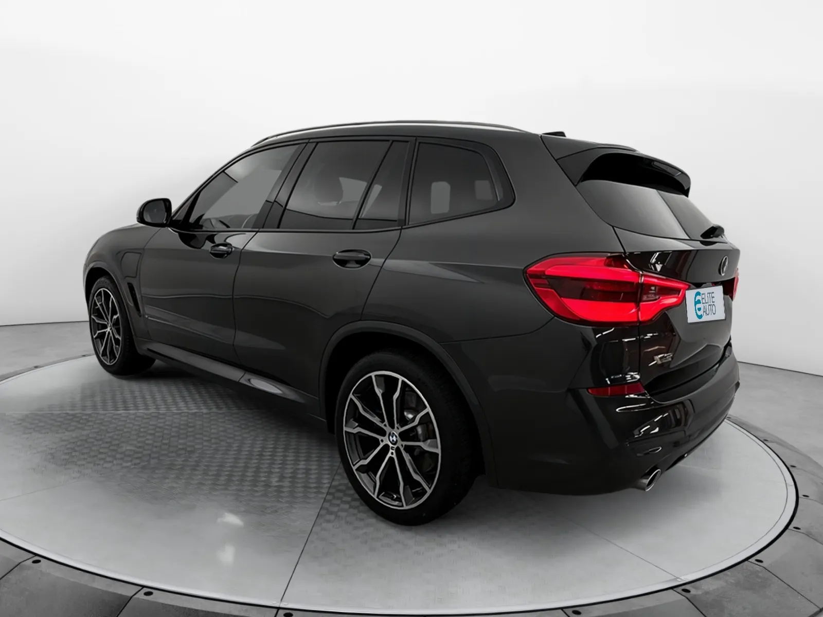 Acheter une bmw X3 xDrive 30e 292ch BVA8 d’occasion avec 85894km disponible immédiatement - photo 3