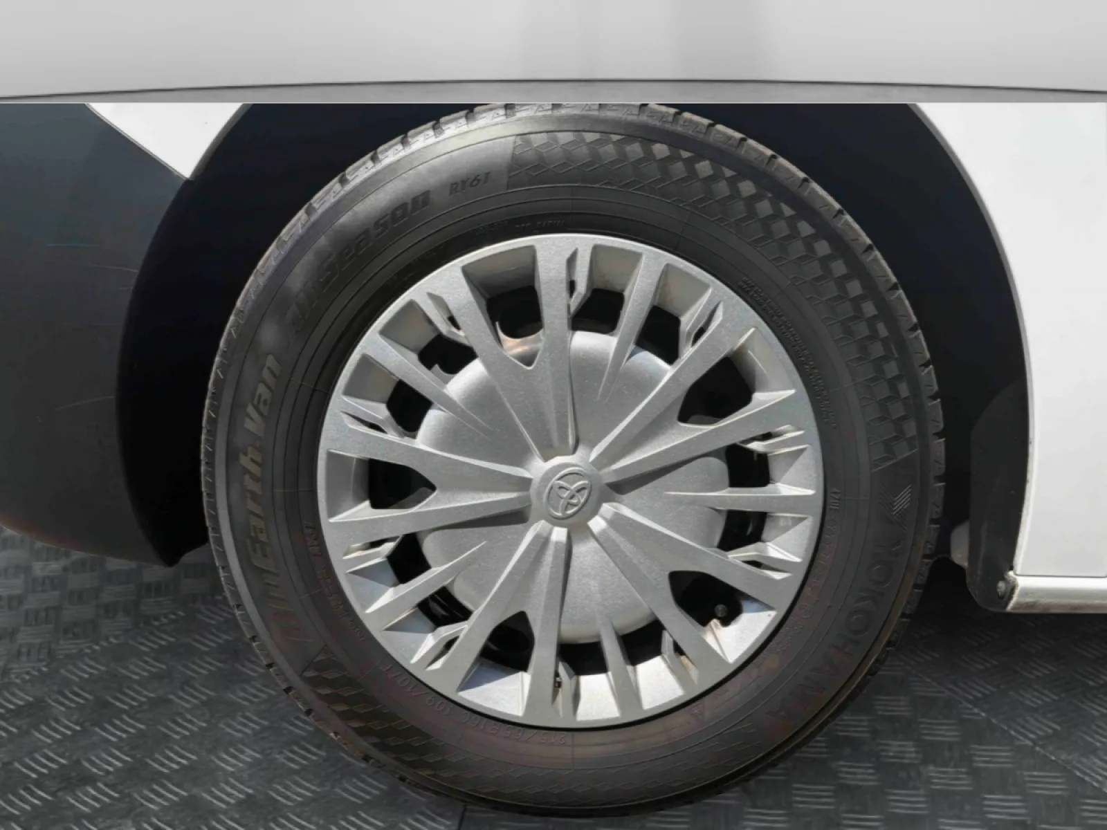 Acheter une toyota PROACE LONG 2.0L 140 D-4D BVA8 d’occasion avec 39344km disponible immédiatement - photo 13