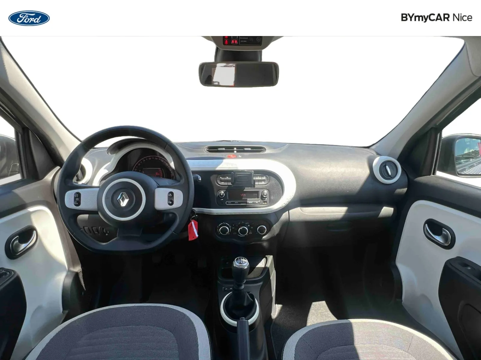 Acheter une renault Twingo III TCe 95 d’occasion avec 64228km disponible immédiatement - photo 9