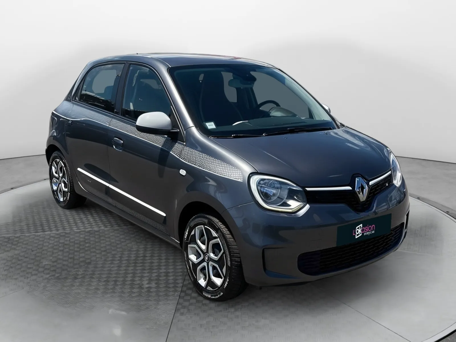 Acheter une renault Twingo III TCe 95 d’occasion avec 64228km disponible immédiatement - photo 7
