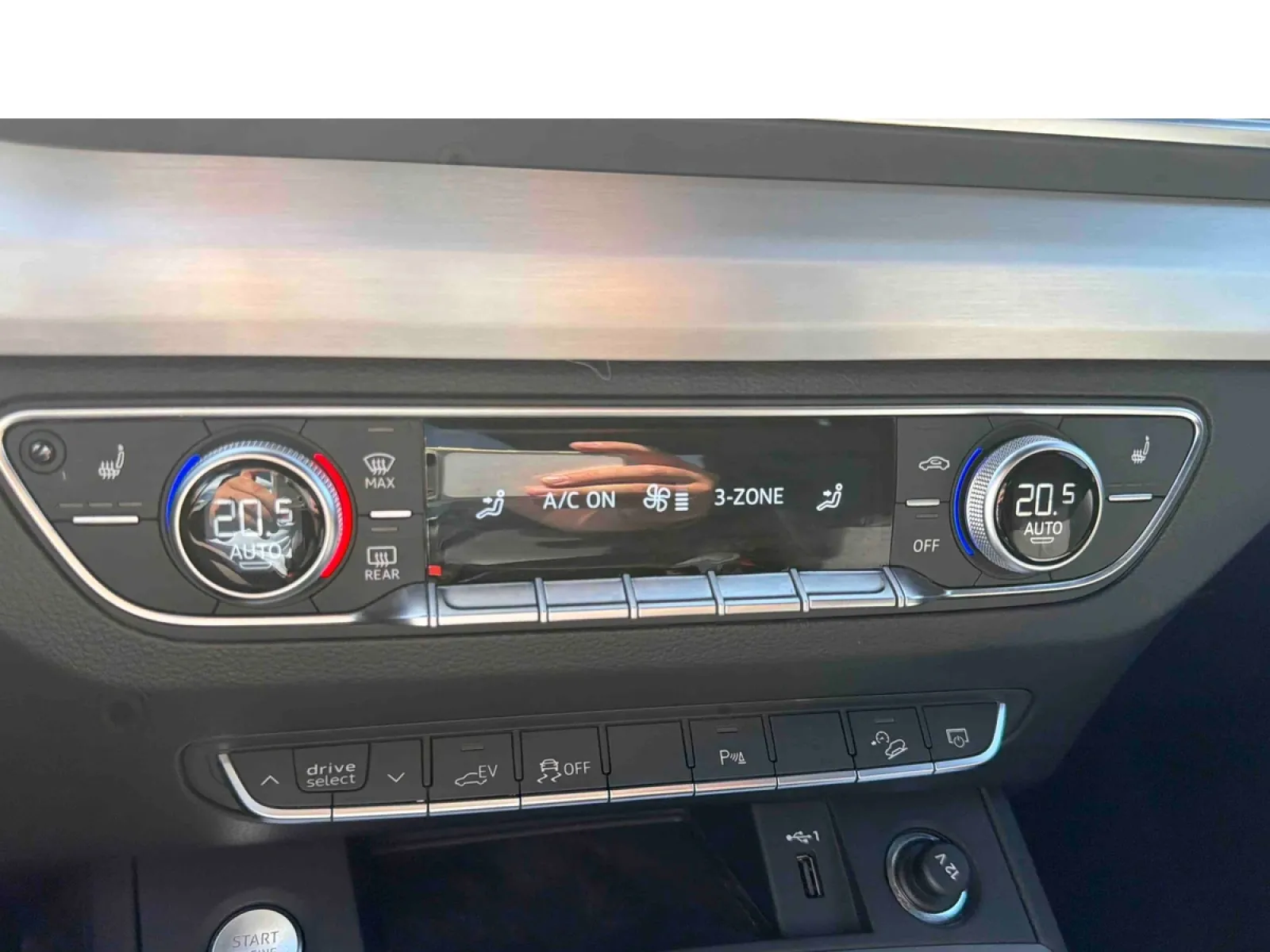Acheter une audi Q5 55 TFSIe 367 S tronic 7 Quattro d’occasion avec 61564km disponible immédiatement - photo 25