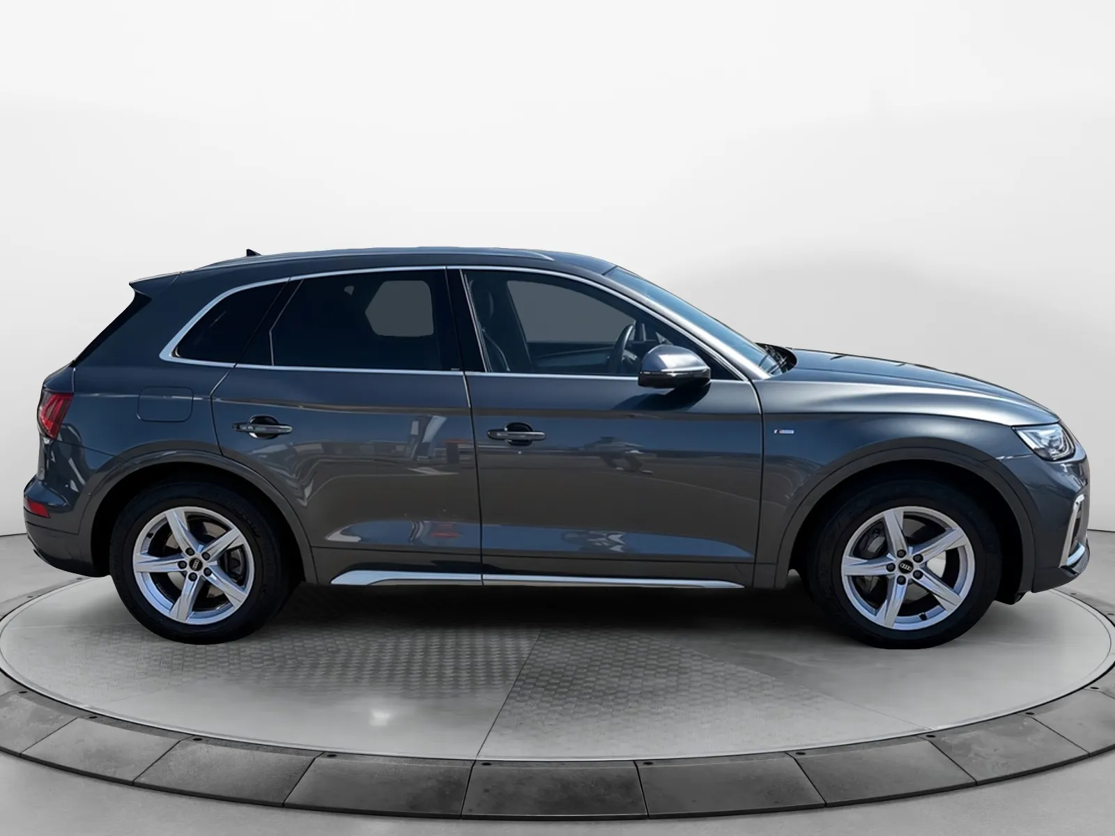 Acheter une audi Q5 55 TFSIe 367 S tronic 7 Quattro d’occasion avec 61564km disponible immédiatement - photo 6